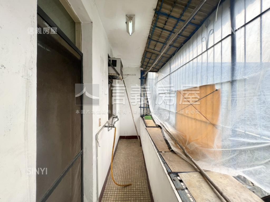 近土城站邊間成家美寓房屋室內格局與周邊環境