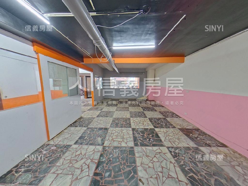 自強黃金店面房屋室內格局與周邊環境