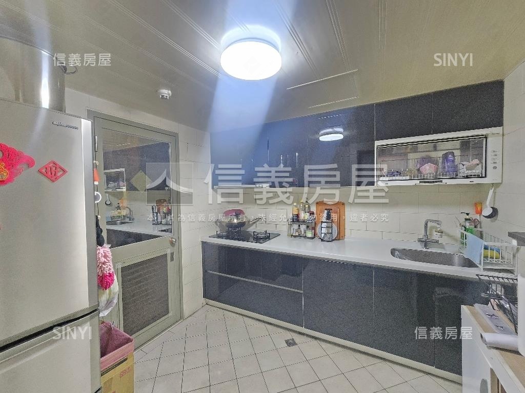 好美麗羅浮四房車位房屋室內格局與周邊環境