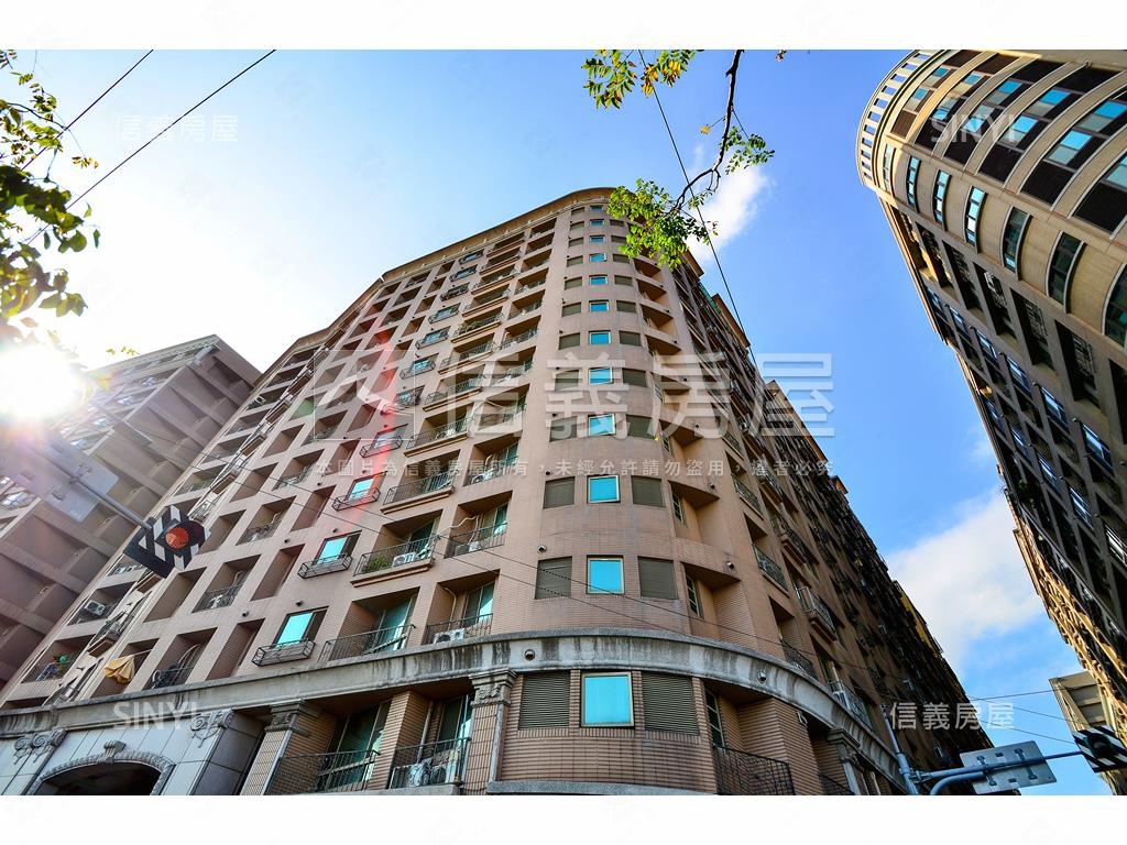 好美麗羅浮四房車位房屋室內格局與周邊環境