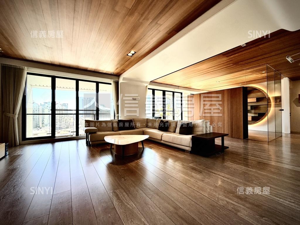 專任寶璽高第高質感朝南戶房屋室內格局與周邊環境