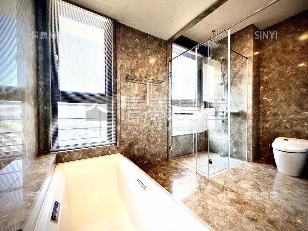 專任寶璽高第高質感朝南戶房屋室內格局與周邊環境