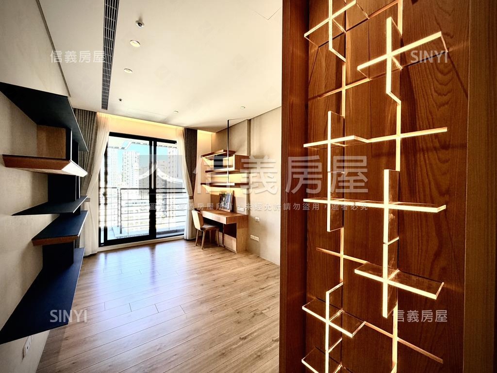 專任寶璽高第高質感朝南戶房屋室內格局與周邊環境