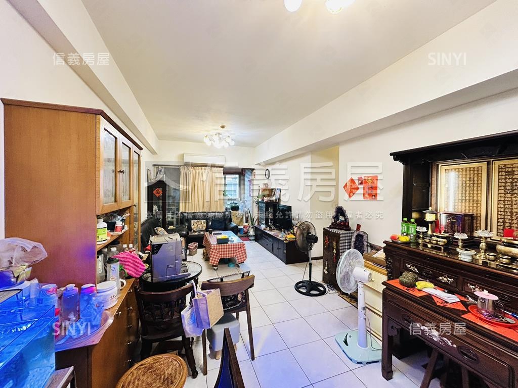 麗緻花園稀有四房平面車位房屋室內格局與周邊環境