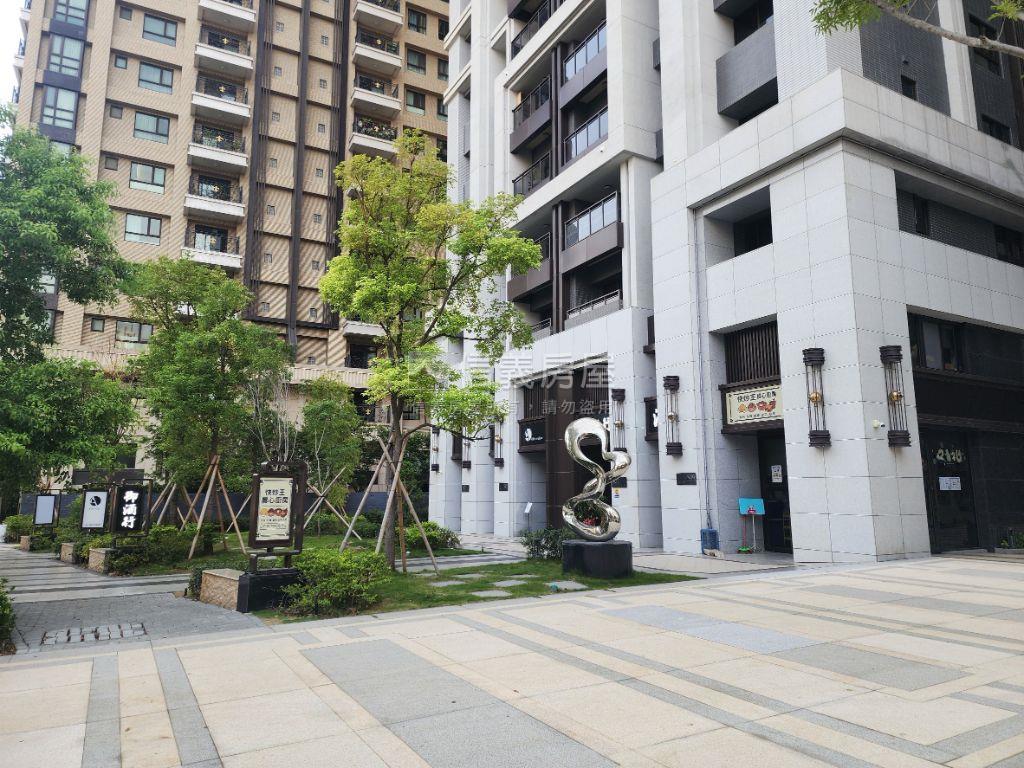 皇普莊園兩房平車全新裝潢房屋室內格局與周邊環境