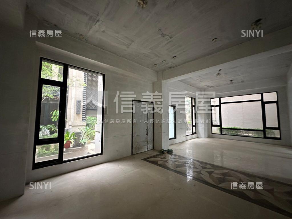 精銳霸氣大面寬豪墅房屋室內格局與周邊環境