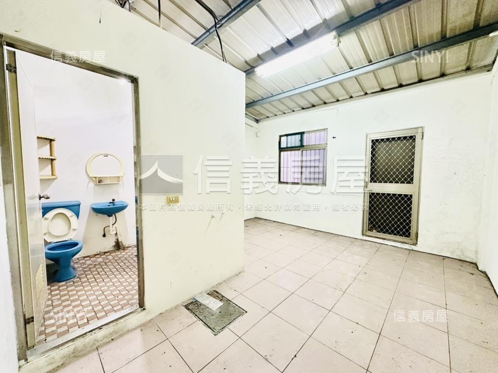 正東光園路綠園道臨路透天房屋室內格局與周邊環境