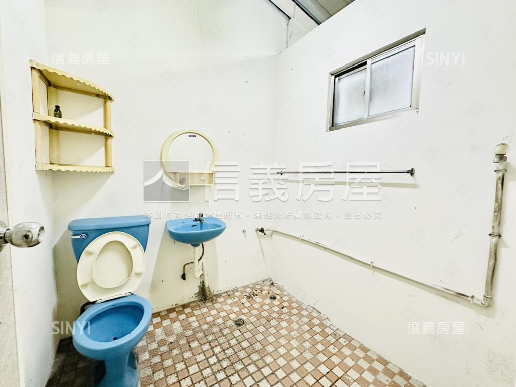 正東光園路綠園道臨路透天房屋室內格局與周邊環境