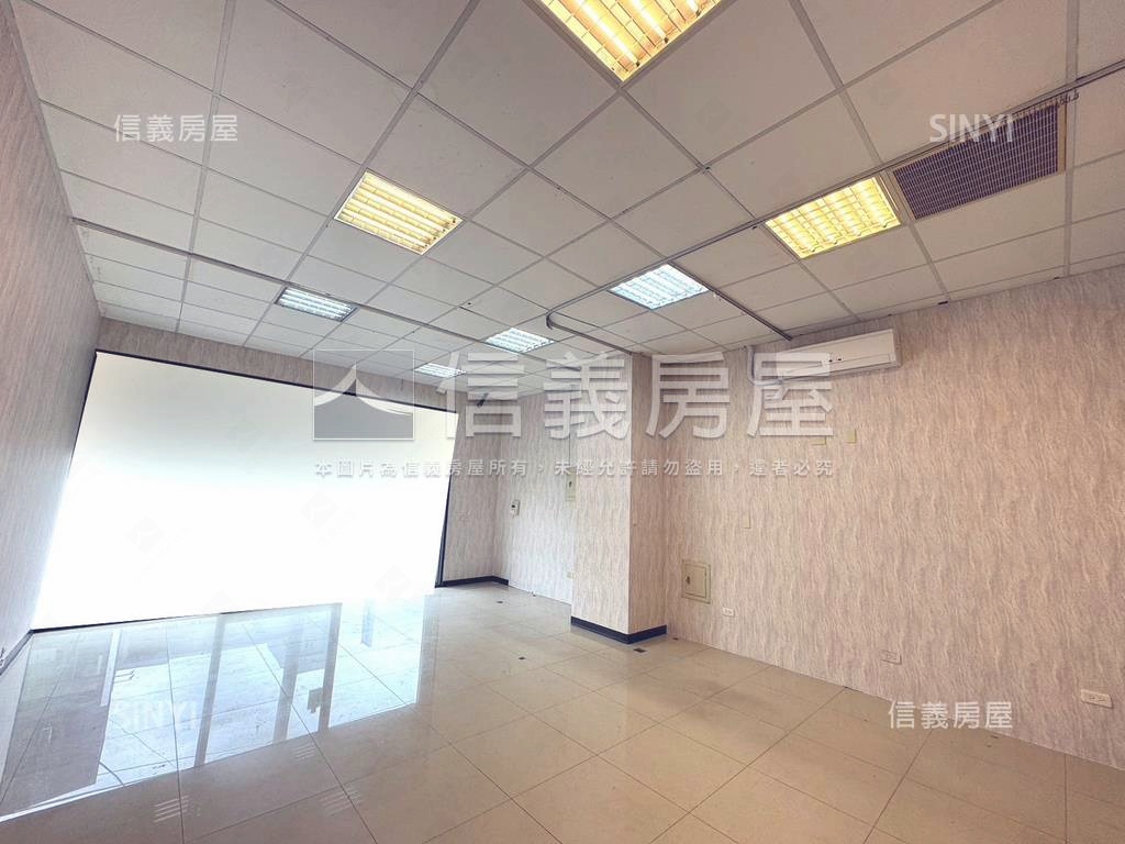 低總價臨中華路金店面房屋室內格局與周邊環境