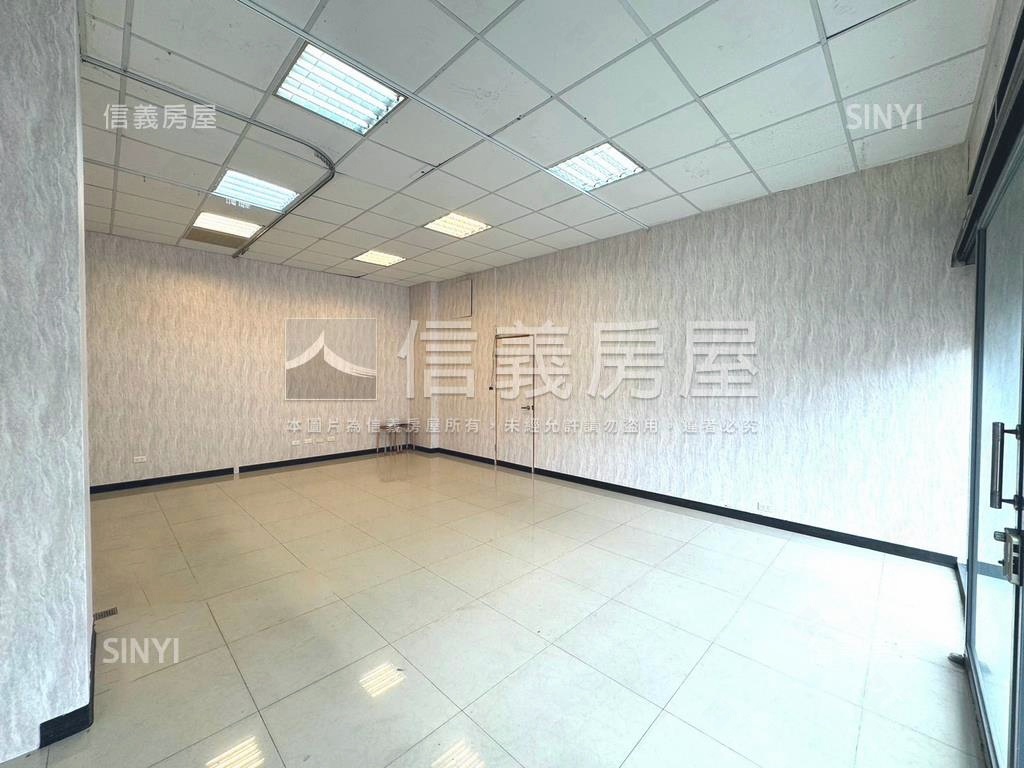 低總價臨中華路金店面房屋室內格局與周邊環境