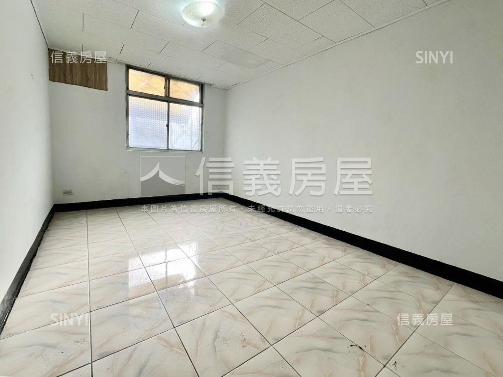 安德路旁精美三房公寓房屋室內格局與周邊環境