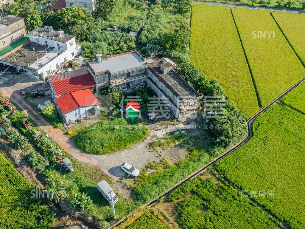 鄉村田園大坪土地房屋室內格局與周邊環境