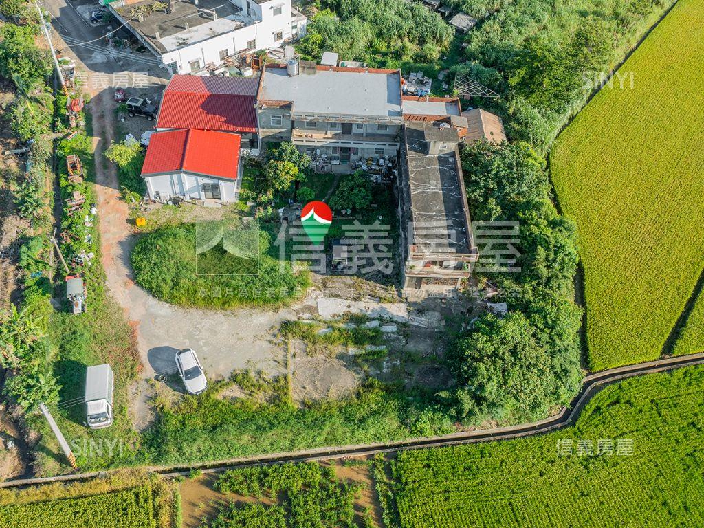鄉村田園大坪土地房屋室內格局與周邊環境