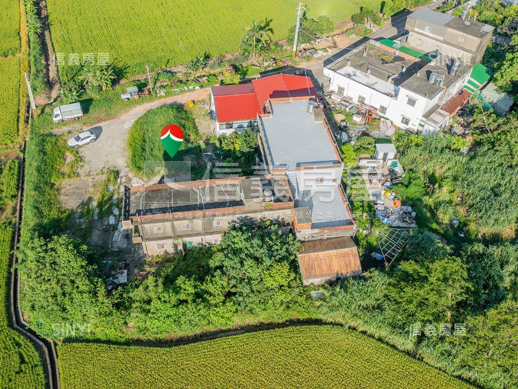 鄉村田園大坪土地房屋室內格局與周邊環境