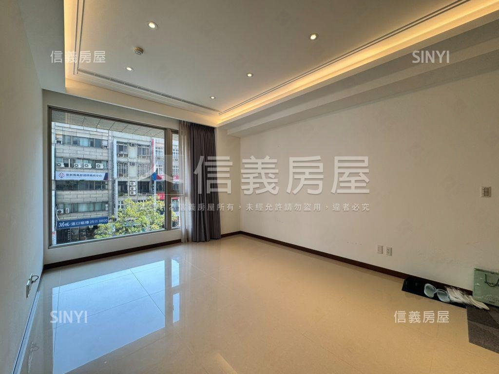 【忠泰明】樹蔭精緻雙車位房屋室內格局與周邊環境
