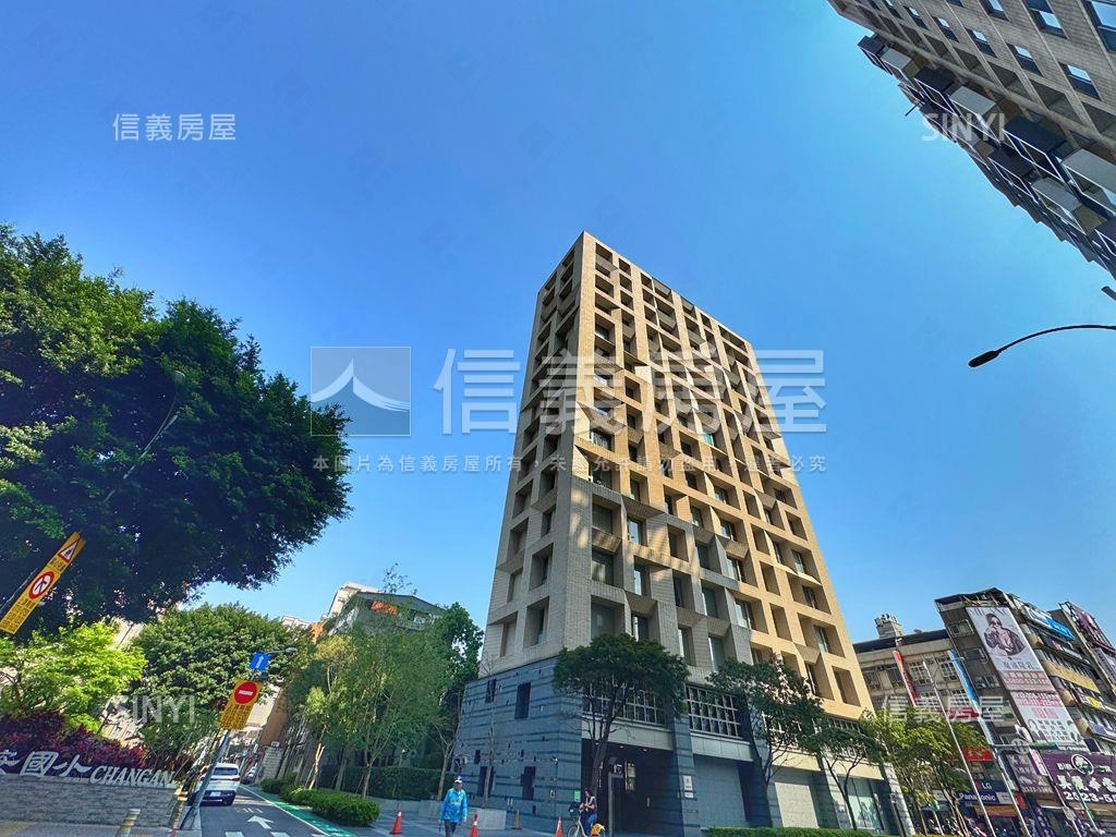 【忠泰明】樹蔭精緻雙車位房屋室內格局與周邊環境