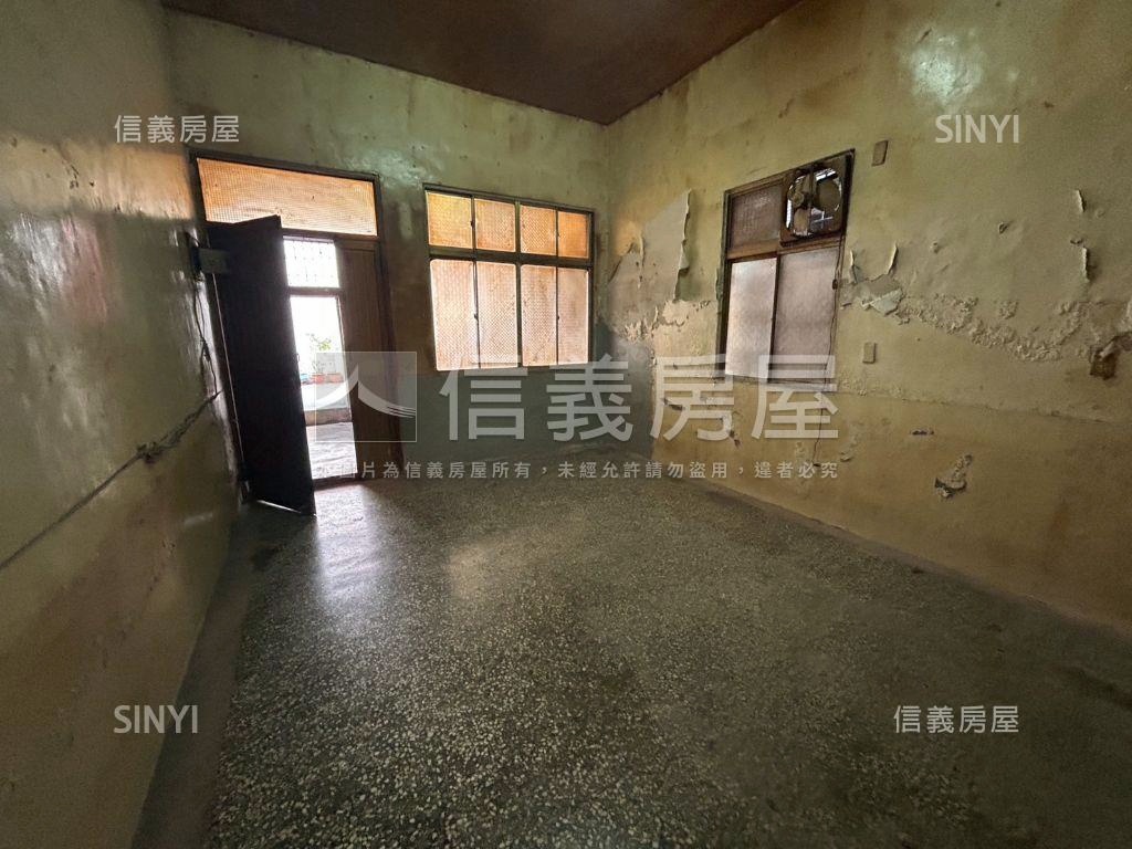 正義車站活巷便宜透天房屋室內格局與周邊環境