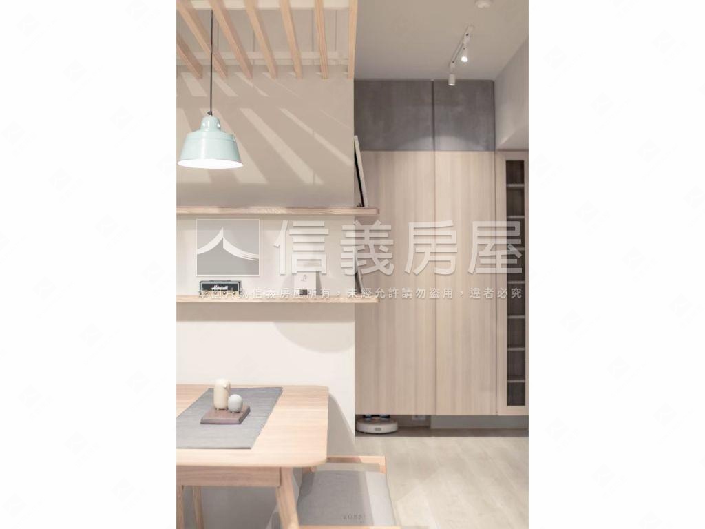 專任！迎翠稀有雙平車美屋房屋室內格局與周邊環境