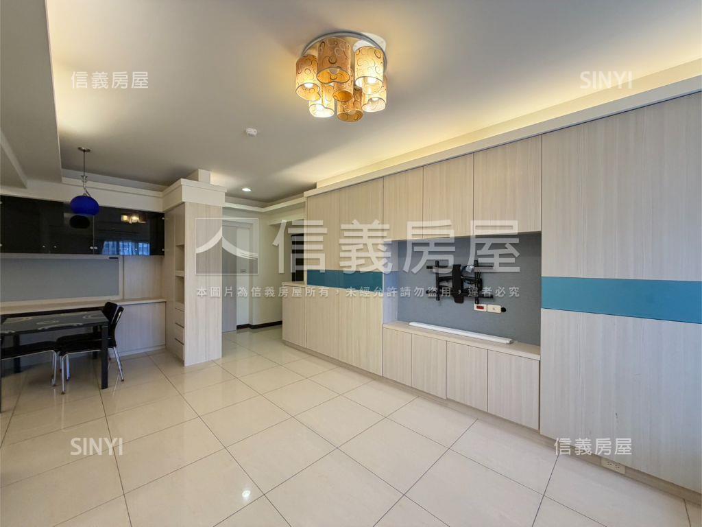 未來捷運生活三房車位房屋室內格局與周邊環境