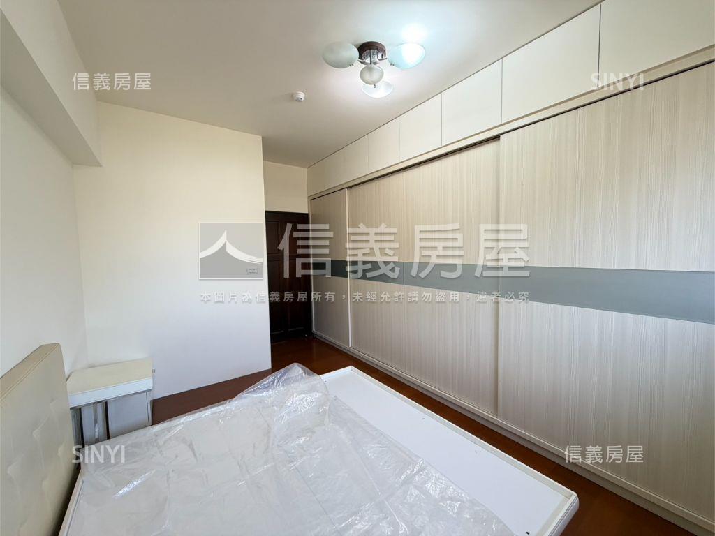 未來捷運生活三房車位房屋室內格局與周邊環境