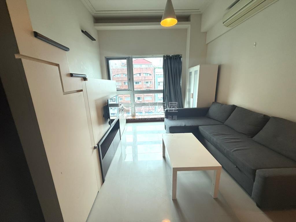 中正國中典菁品房屋室內格局與周邊環境