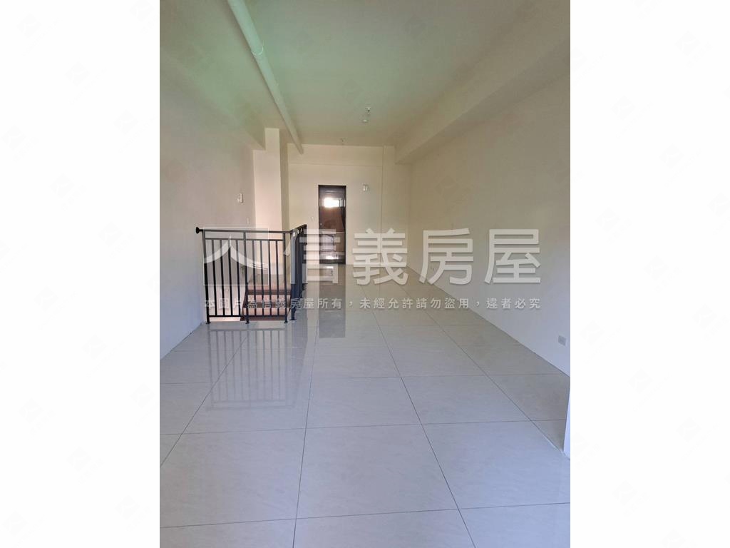 士林一品Ａ１新店面房屋室內格局與周邊環境