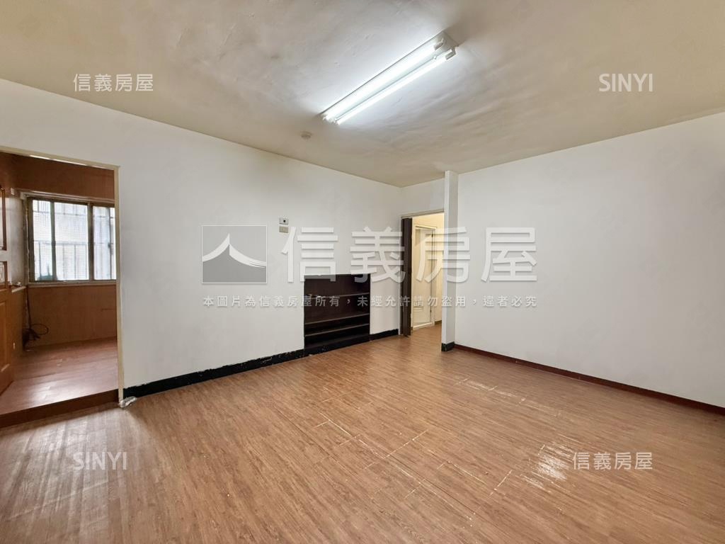 南屯孝親三房平車房屋室內格局與周邊環境