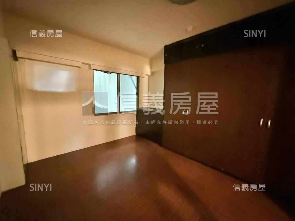 南屯孝親三房平車房屋室內格局與周邊環境