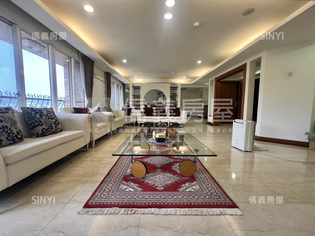 大安尊邸一整層四面環景房屋室內格局與周邊環境