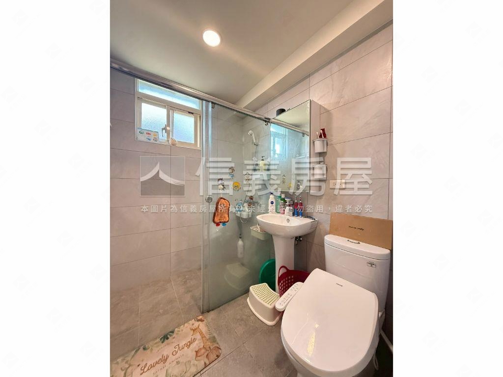 絕美。質感邊間三房房屋室內格局與周邊環境