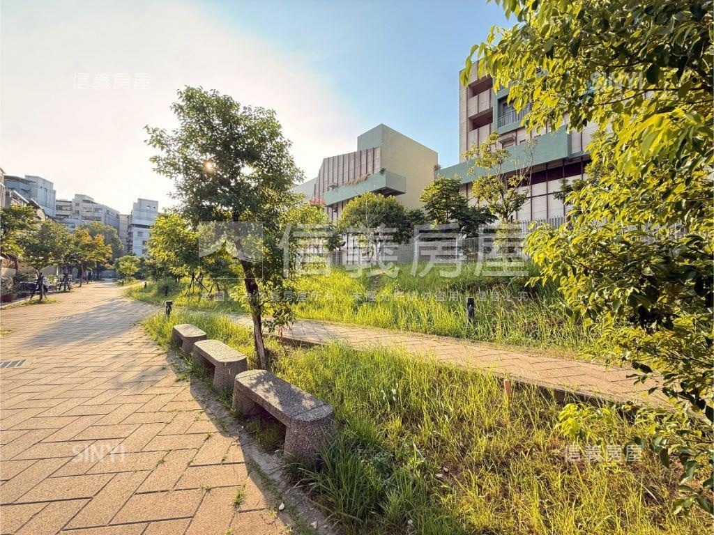 絕美。質感邊間三房房屋室內格局與周邊環境