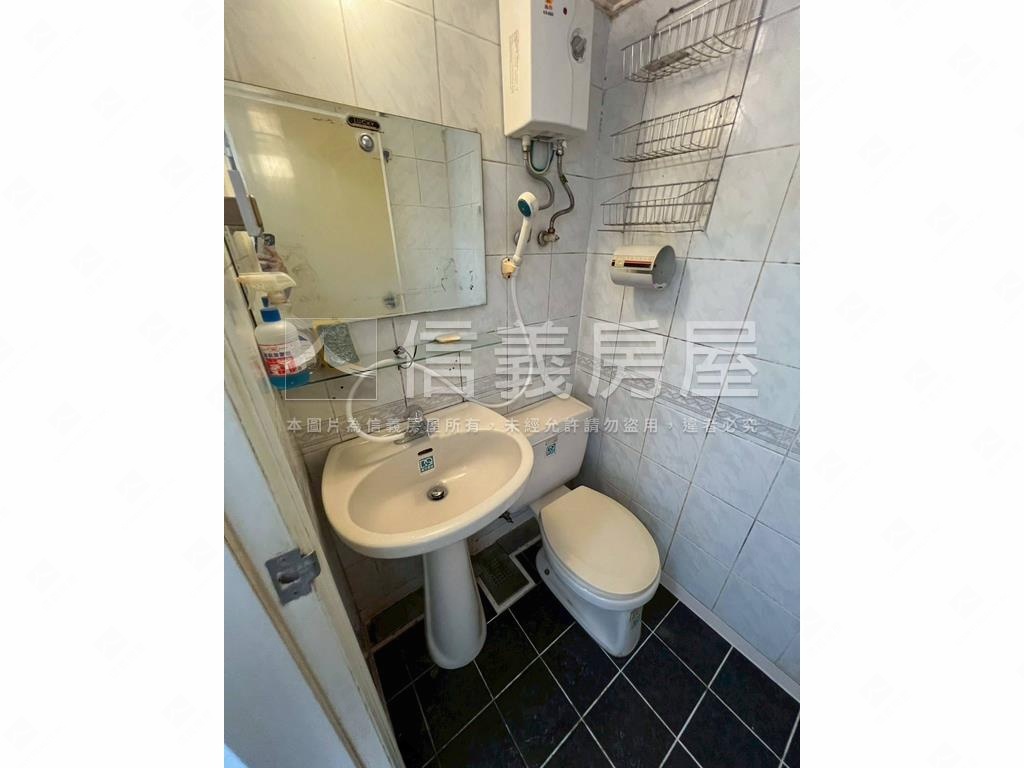 麗園道。綠園道旁套房房屋室內格局與周邊環境