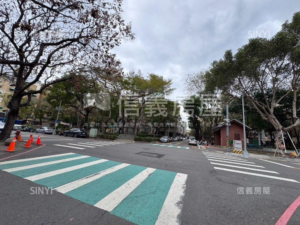 立人學區聚富朗朗１０Ｆ房屋室內格局與周邊環境