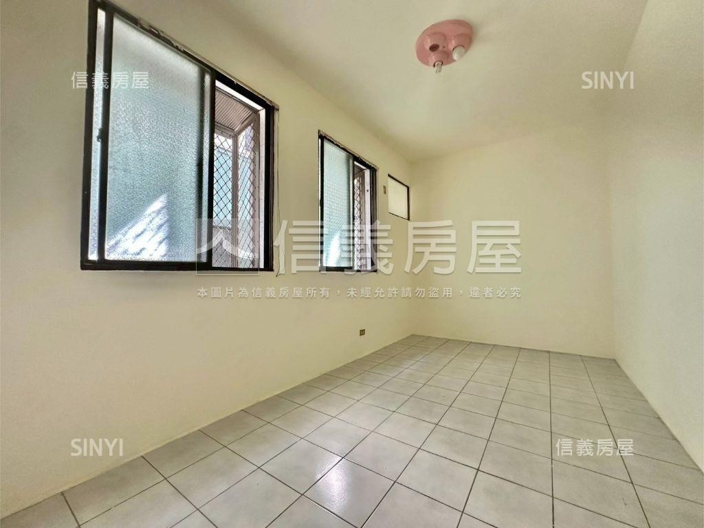 稀有釋出約八米面寬透天房屋室內格局與周邊環境