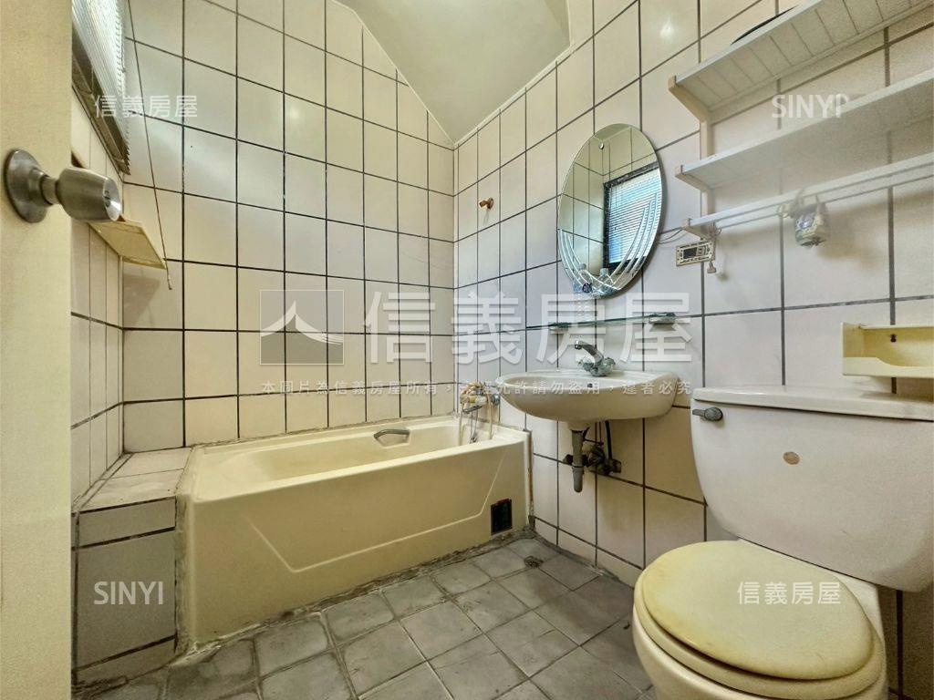 稀有釋出約八米面寬透天房屋室內格局與周邊環境