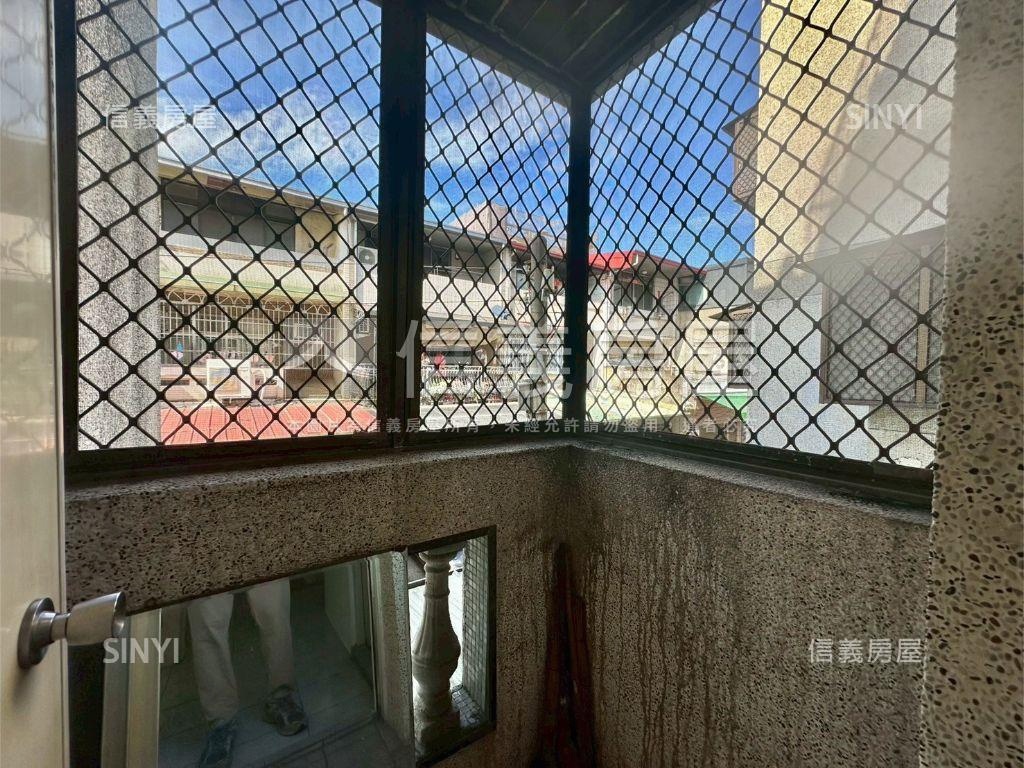 稀有釋出約八米面寬透天房屋室內格局與周邊環境