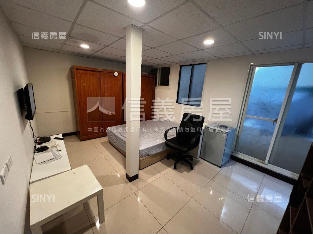 中正國中公寓４樓房屋室內格局與周邊環境