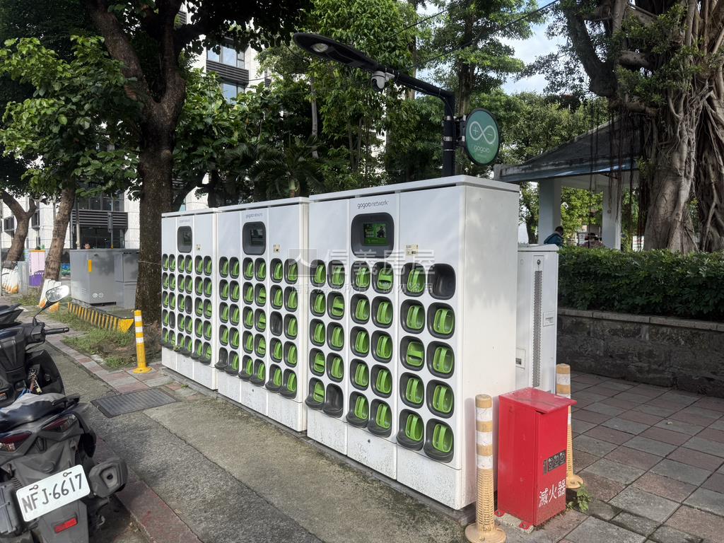 與耀耀首席做鄰居房屋室內格局與周邊環境