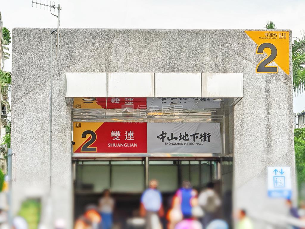 與耀耀首席做鄰居房屋室內格局與周邊環境