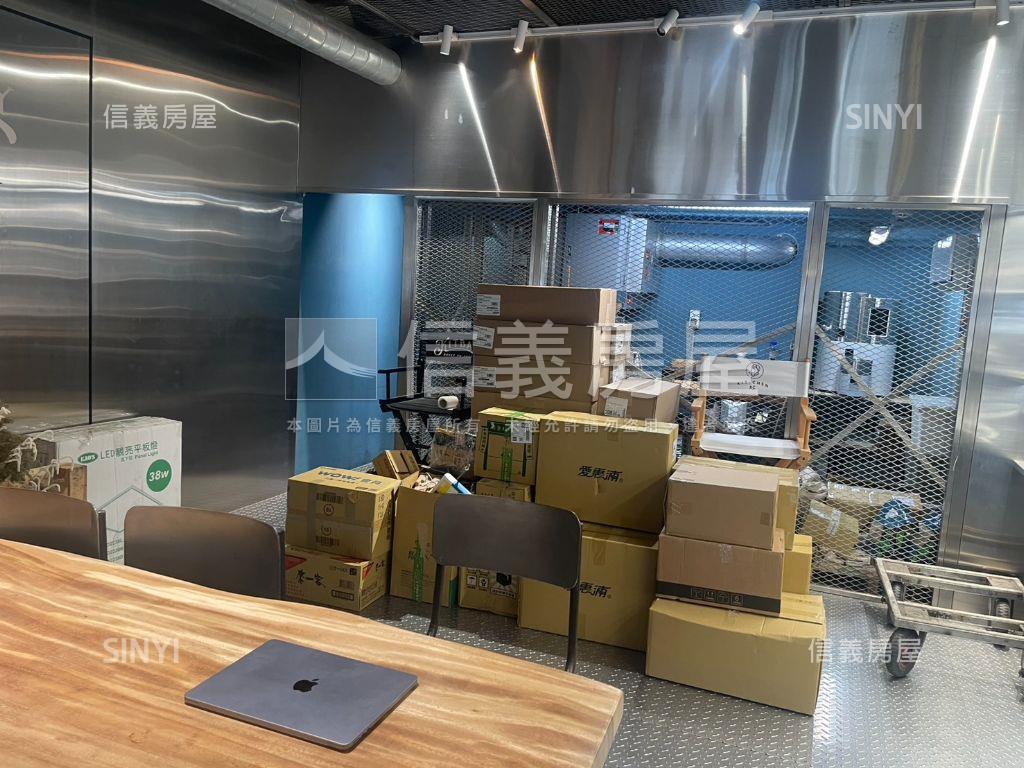 信義世貿金店房屋室內格局與周邊環境