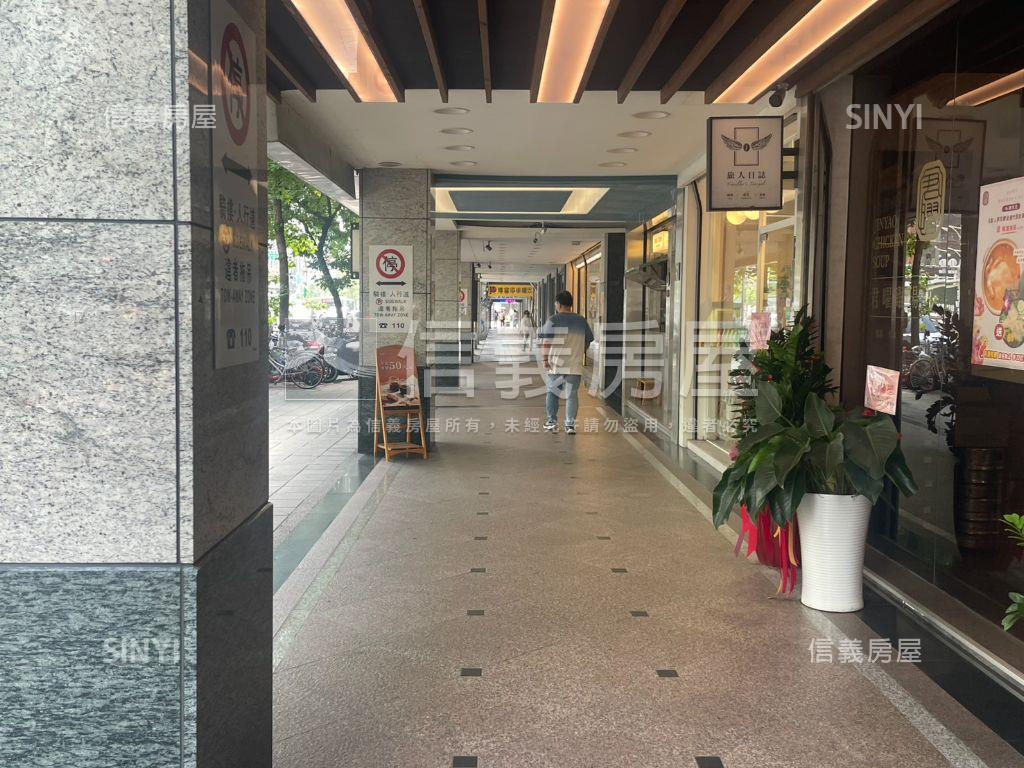 信義世貿金店房屋室內格局與周邊環境
