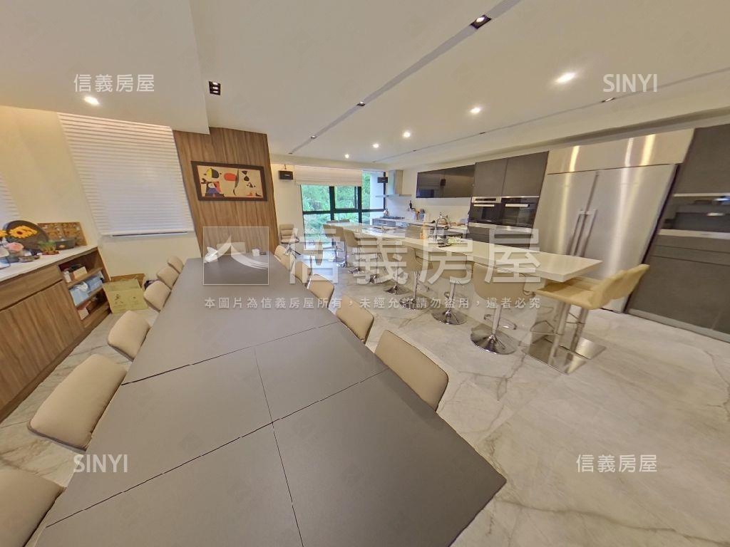 國花山莊電梯獨棟房屋室內格局與周邊環境
