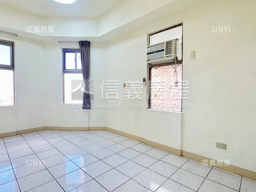 近文山特區優質四房平車房屋室內格局與周邊環境