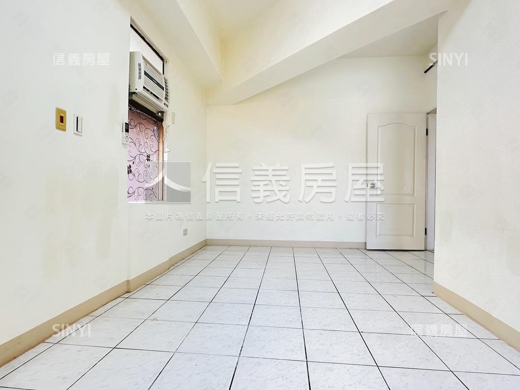 近文山特區優質四房平車房屋室內格局與周邊環境