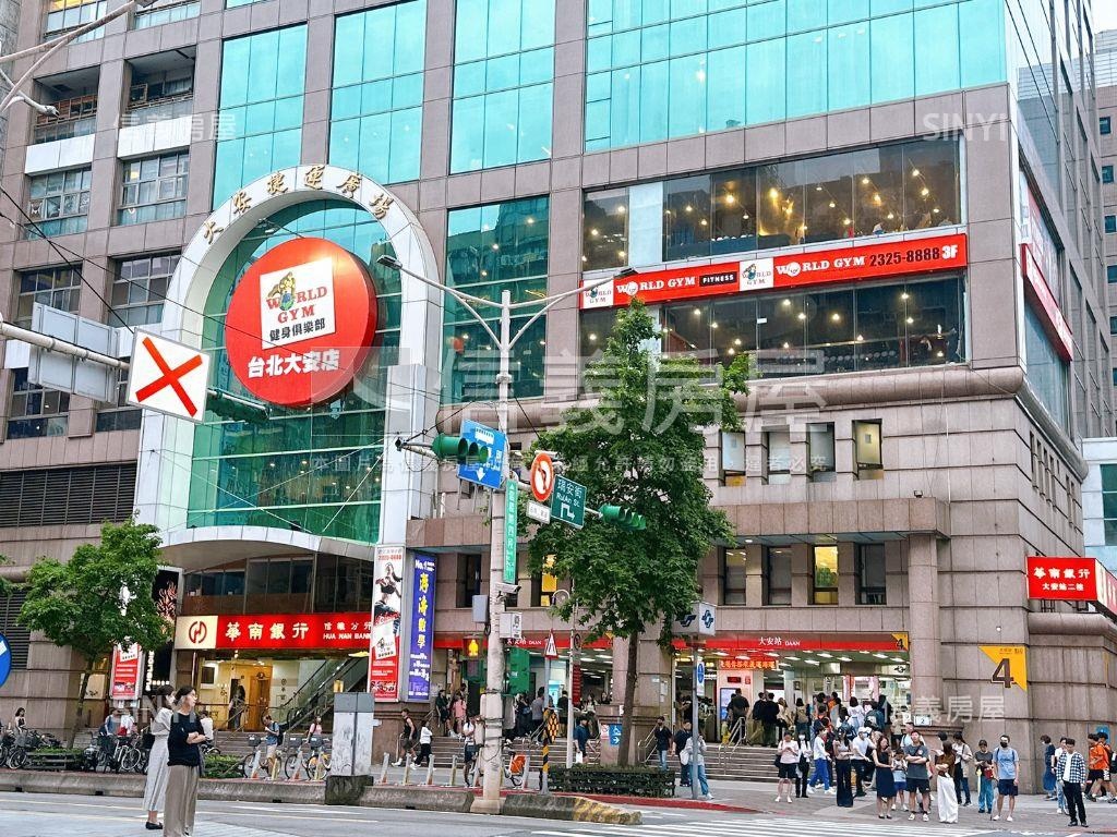 大安站邊間有景觀２房２衛房屋室內格局與周邊環境