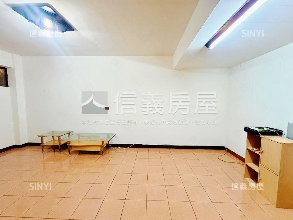 讚啦！低總價採光極品三房房屋室內格局與周邊環境