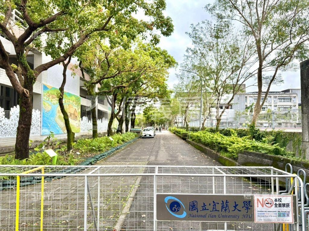 ★宜蘭大學旁方正黃金土地房屋室內格局與周邊環境