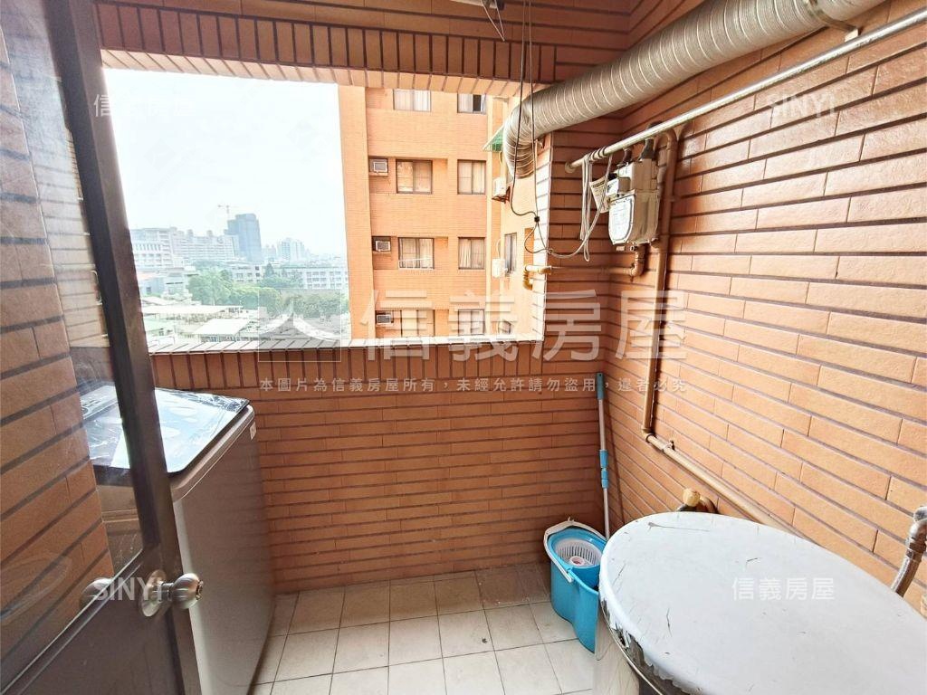 土庫家樂福旁高樓三房房屋室內格局與周邊環境