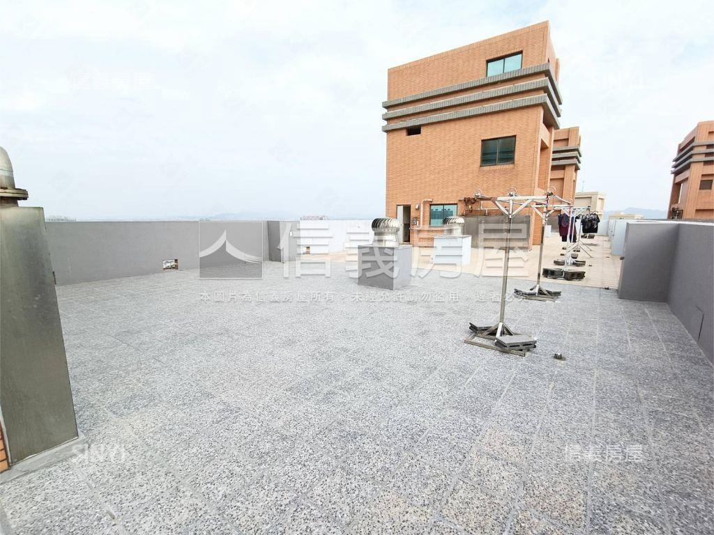 土庫家樂福旁高樓三房房屋室內格局與周邊環境