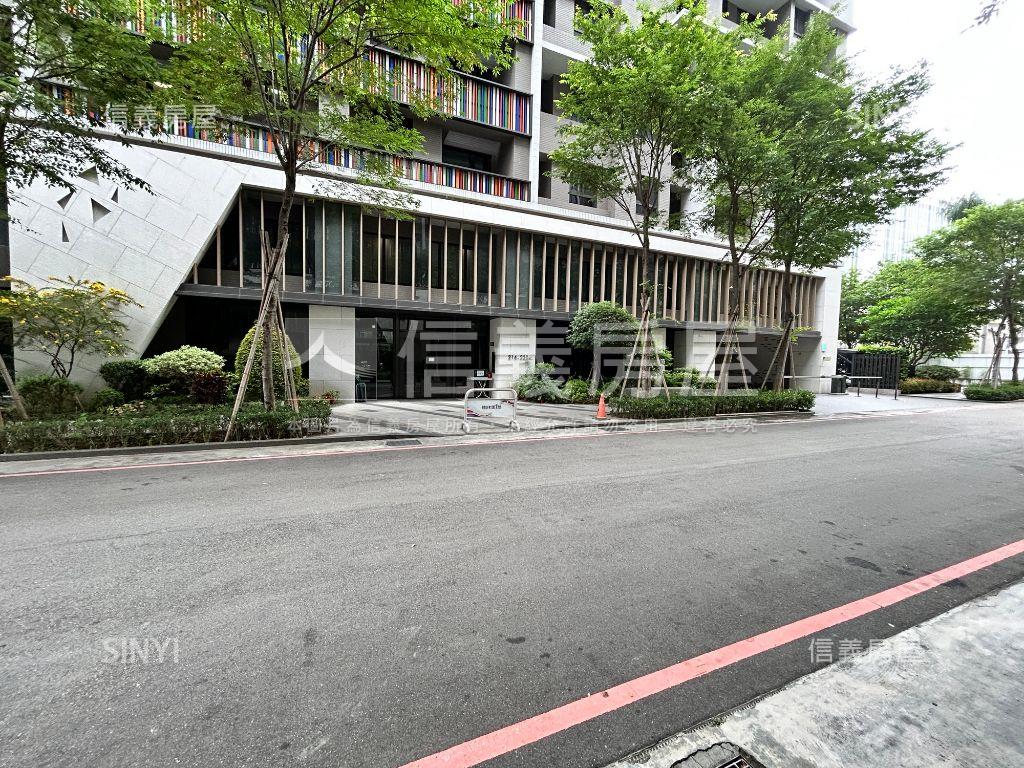 專任精銳軟園一號兩房平車房屋室內格局與周邊環境